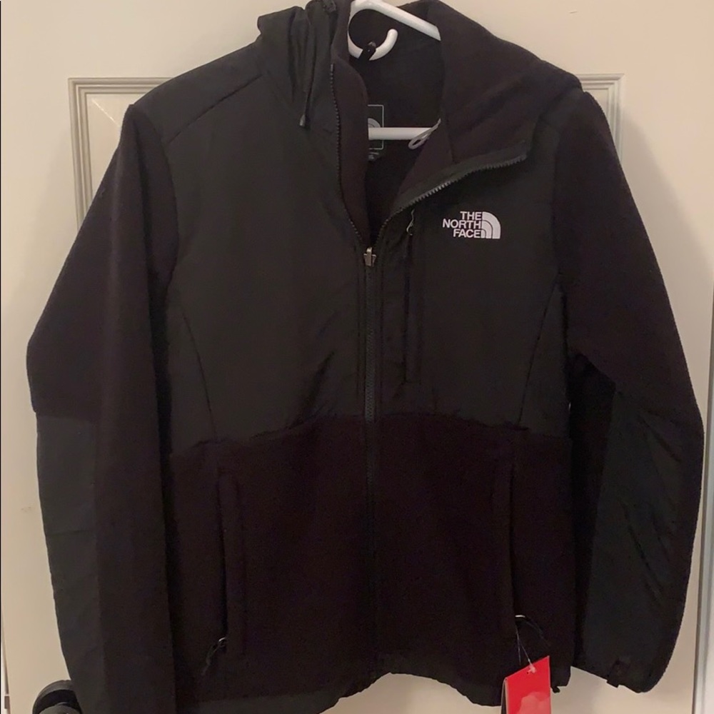 Women’s North Face Jacket